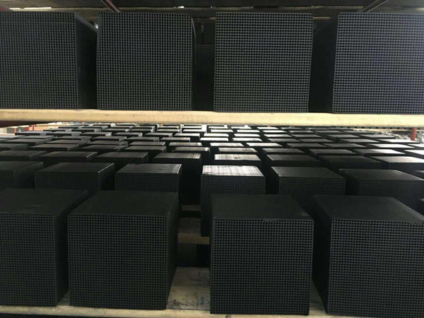 ��C����̿�ĵ�ֵ������ʹ�����Ƿ��(hu��)�a(ch��n)��������Ⱦ